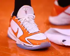 窗口期NBA常规赛焦点战，亚特兰大状态回暖，悬念犹存，纪律约束更严格的简单介绍